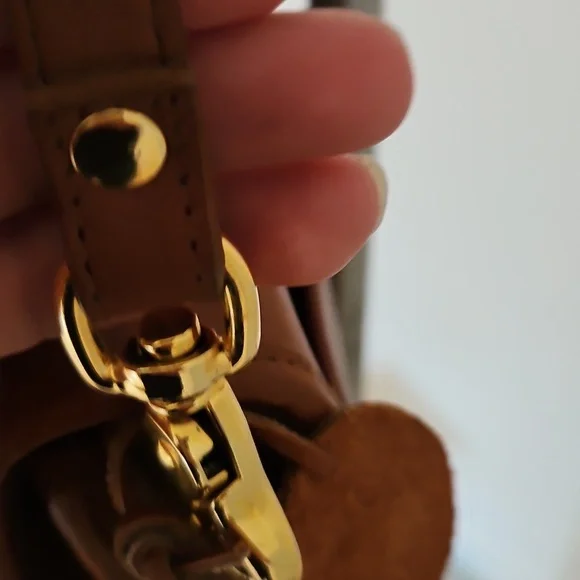 Georgetown Leather Design Bag - Picture 11 of 15